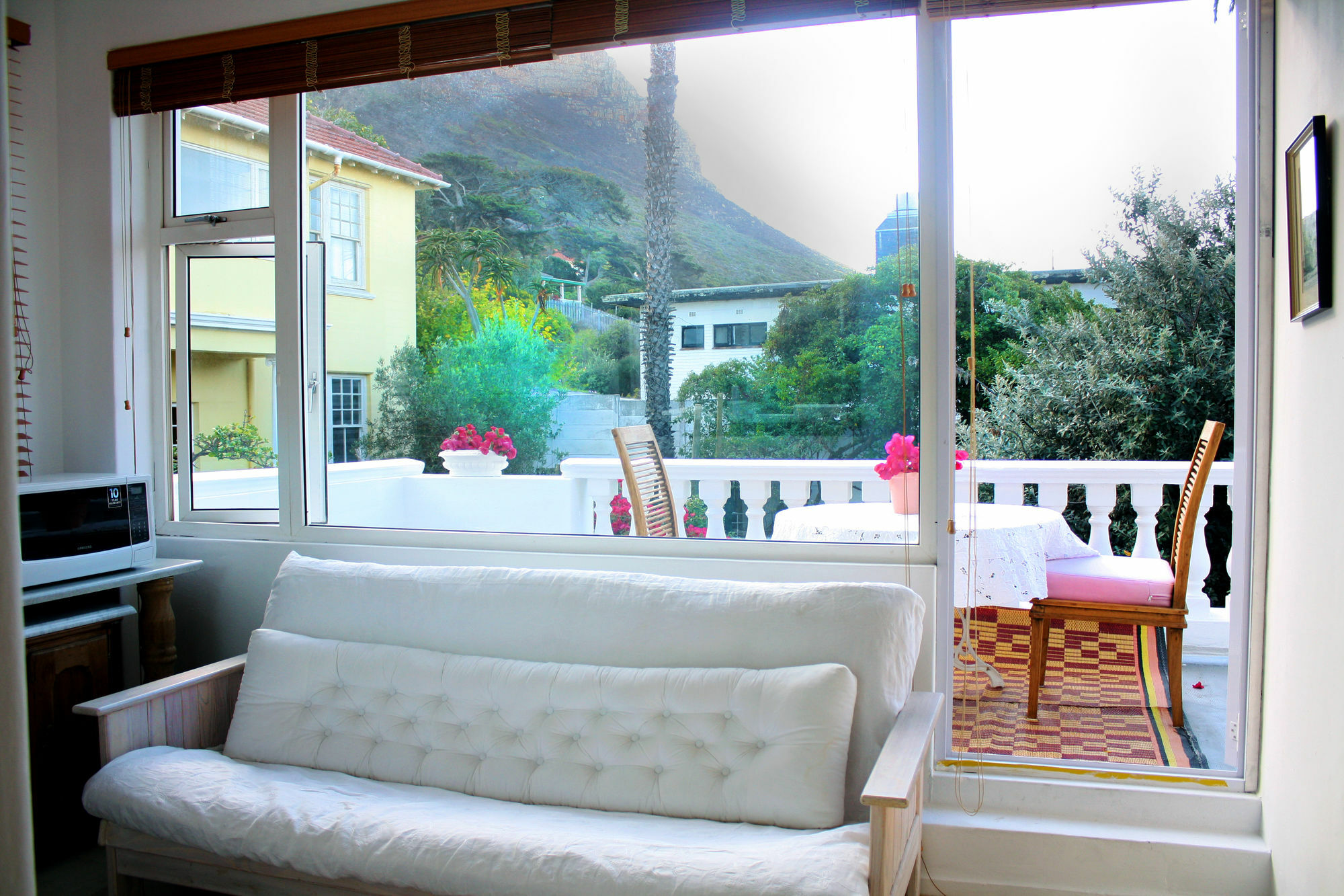 Bella Ev Guest House Muizenberg Eksteriør billede